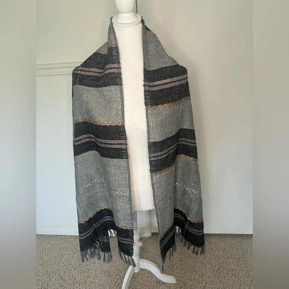 LOFT Gray and Black scarf with bottom fringe one size